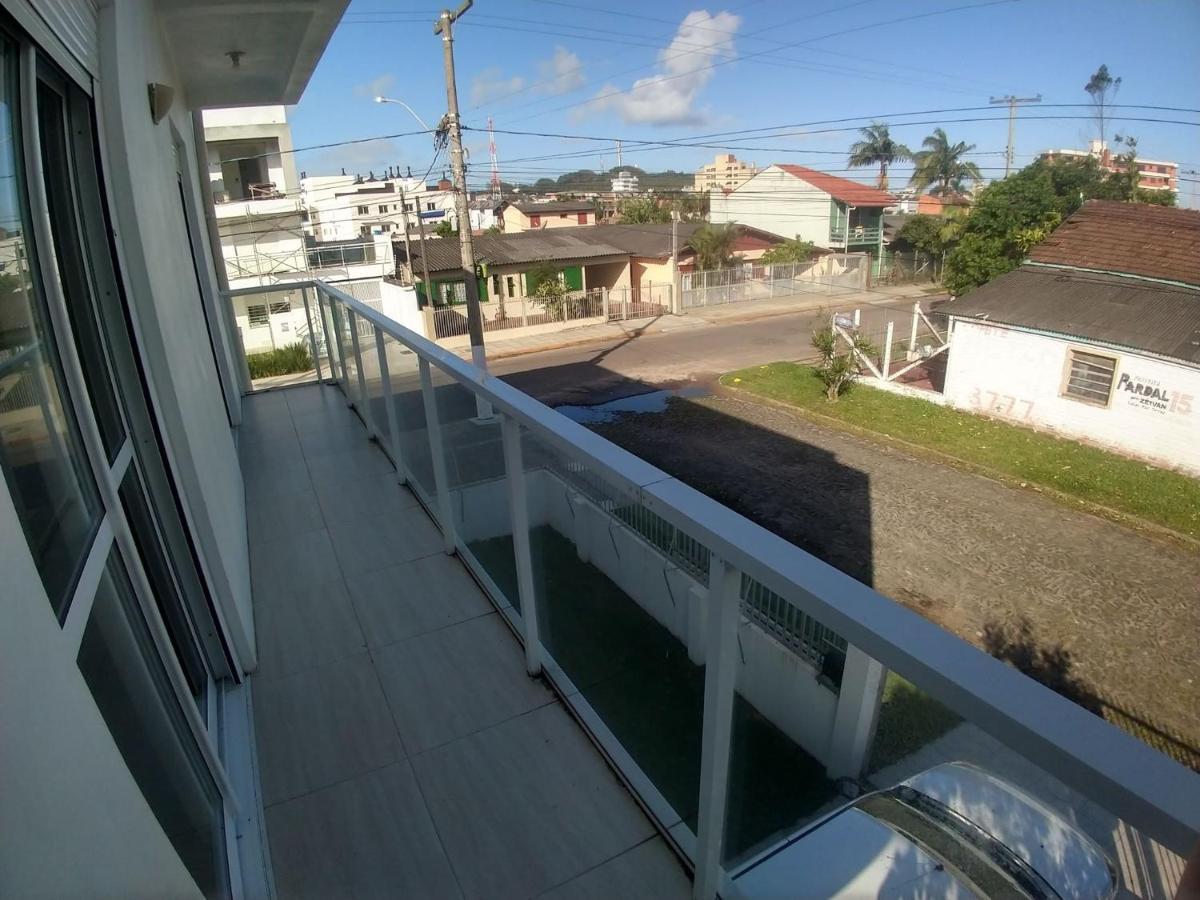 Apto. 03 Quartos A 500M Da Praia Lägenhet Torres Exteriör bild